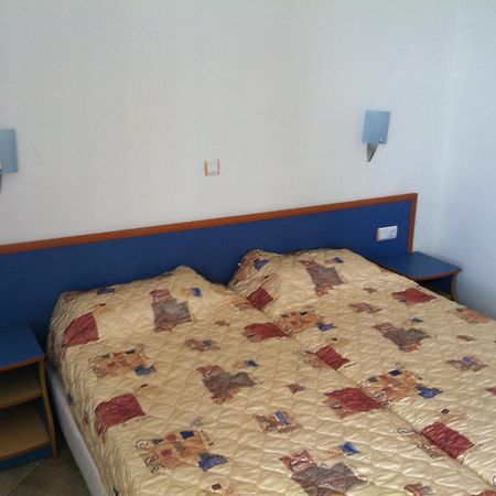 Rusalka Holiday Village Kamen Bryag Quarto foto
